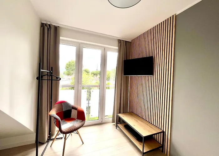 Apartment Plaza 47 *